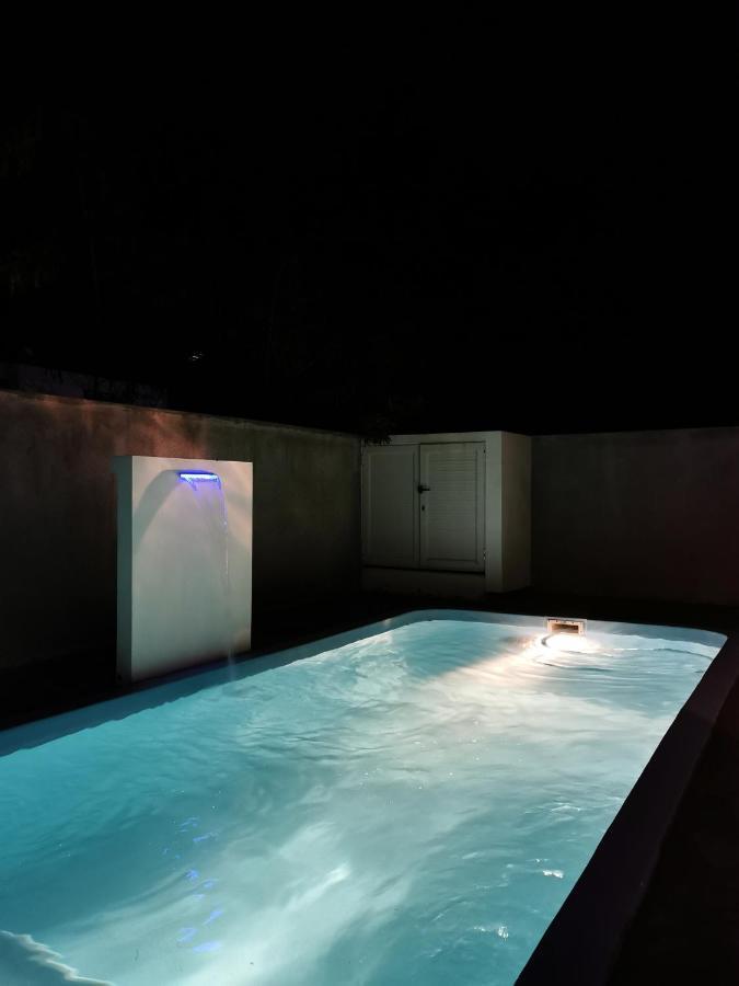 Exceptional Villa Albion + Pool Bagian luar foto